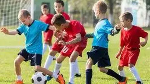 巴萨国际赛场球员发挥：孔德、拉菲全场合力，德容近全场出战